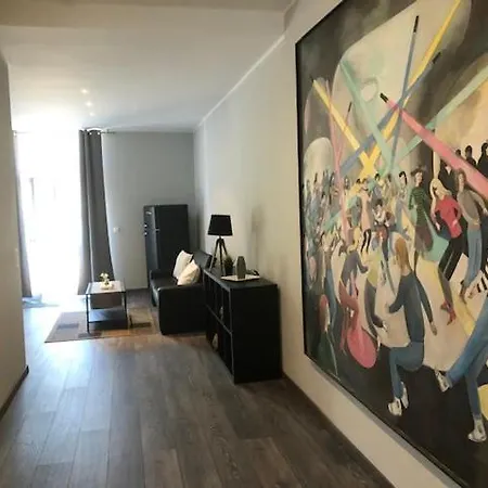 Hof 4*